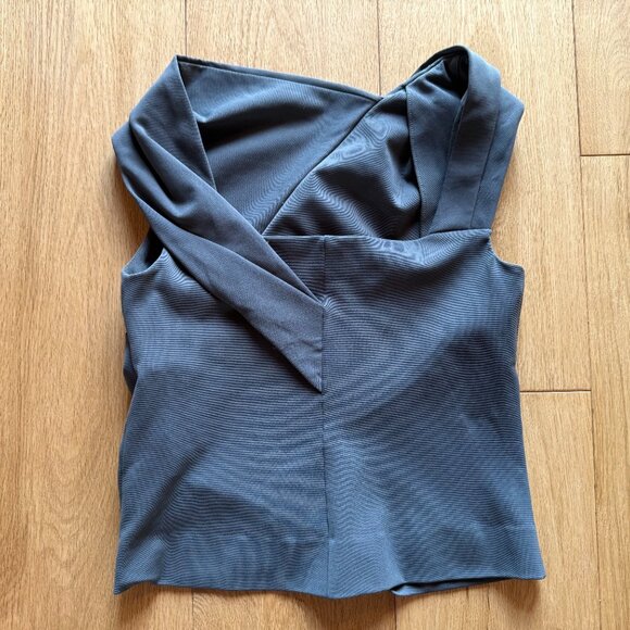 So Parisian!  Balenciaga stretch asymmetrical top, NWOT, XS - Picture 6 of 10
